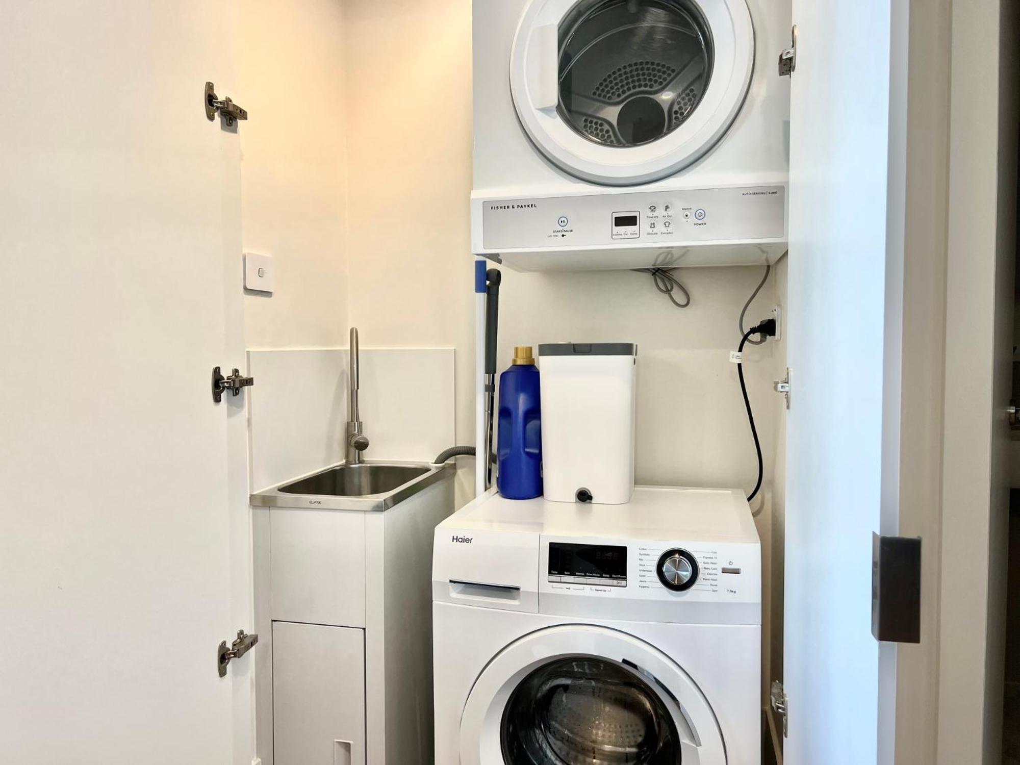 Harbour Towers, Newcastle'S Elite Apartment Stays, Free Parking & Tram Access エクステリア 写真