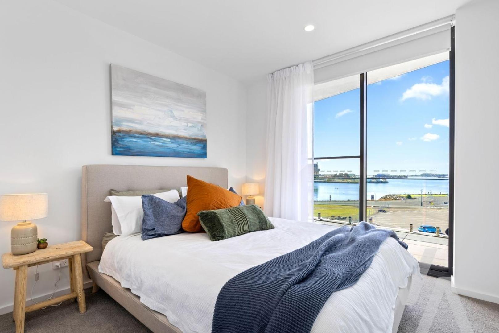 Harbour Towers, Newcastle'S Elite Apartment Stays, Free Parking & Tram Access エクステリア 写真